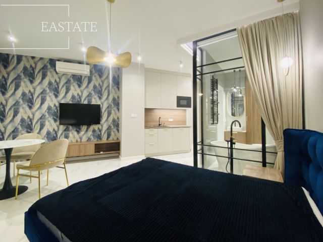 Mieszkanie 1-pokojowe Warszawa Praga-Południe, ul. Targowa. Zdjęcie 1