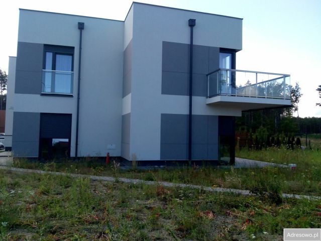 Mieszkanie 3-pokojowe Ustka, ul. Uzdrowiskowa. Zdjęcie 1