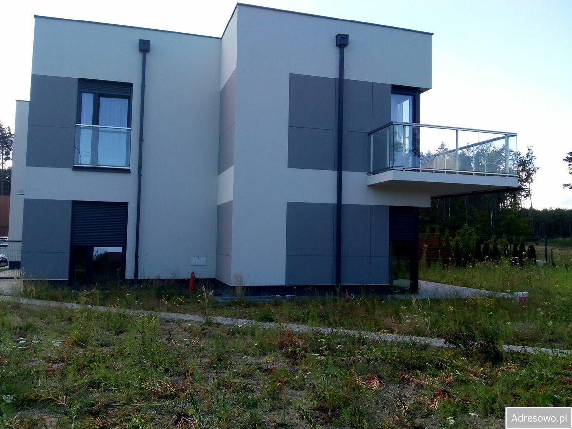 Mieszkanie 3-pokojowe Ustka, ul. Uzdrowiskowa. Zdjęcie 1