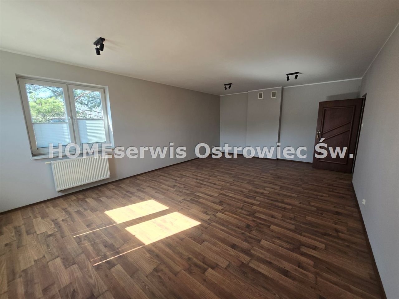 Biuro Ostrowiec Świętokrzyski Huta, ul. Jana Samsonowicza. Zdjęcie 16