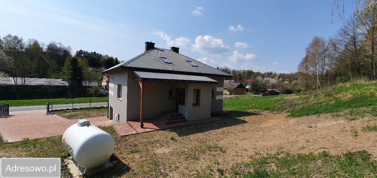 dom wolnostojący, 6 pokoi Białka. Zdjęcie 5