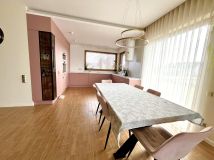 dom wolnostojący, 5 pokoi Wioska, ul. Truskawkowa. Zdjęcie 2