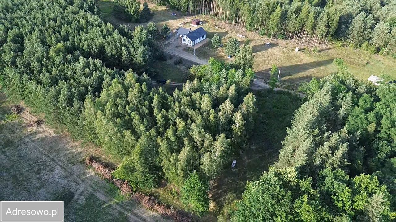 Działka budowlana Brnik. Zdjęcie 4