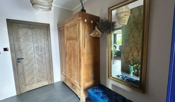 dom wolnostojący, 4 pokoje Jędrzejów