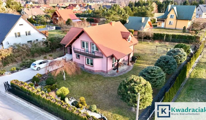 dom wolnostojący, 5 pokoi Dobieszyn