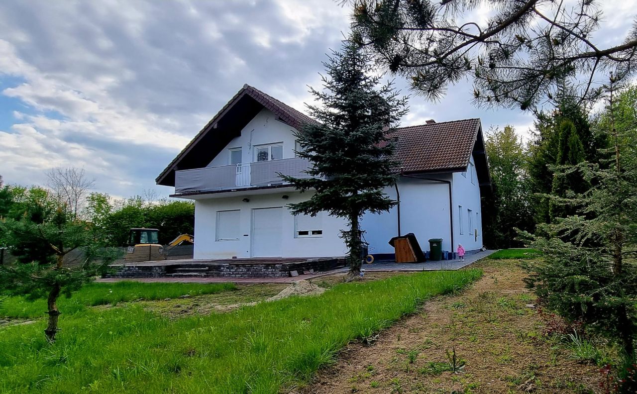 dom wolnostojący, 4 pokoje Dominów. Zdjęcie 2