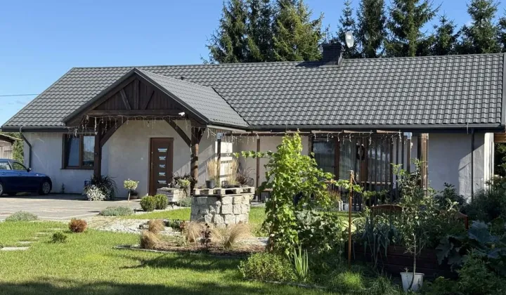 dom wolnostojący Łąkorz