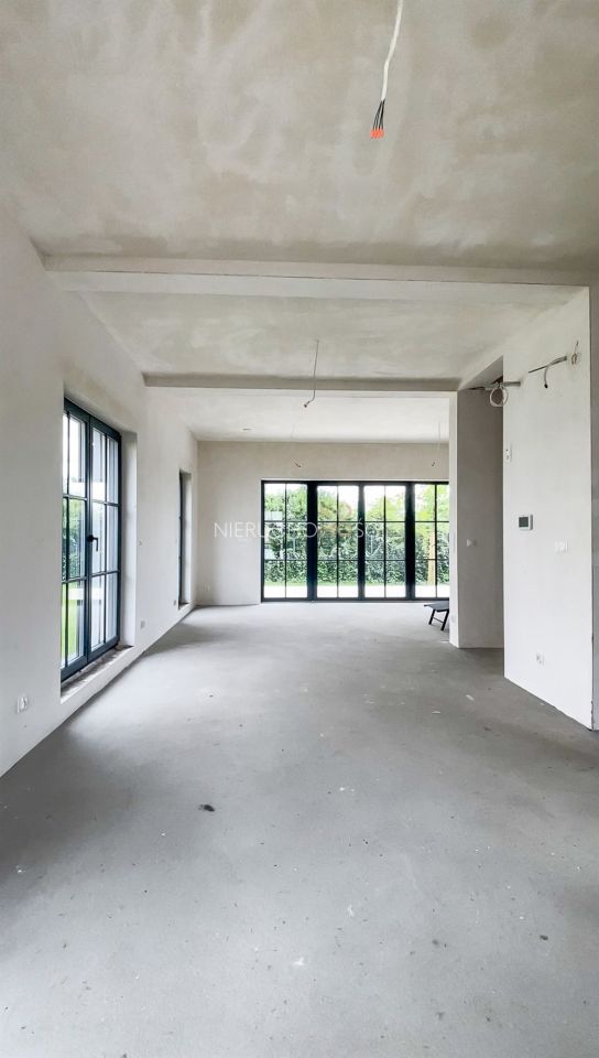 bliźniak, 5 pokoi Cesarzowice. Zdjęcie 4