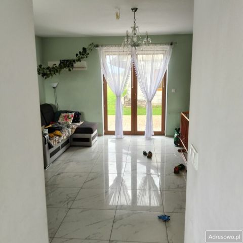 dom wolnostojący, 4 pokoje Okopy. Zdjęcie 8