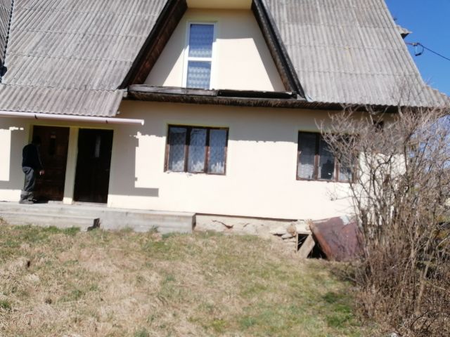 dom wolnostojący, 4 pokoje Zubrzyca Dolna Rola Gracowa. Zdjęcie 1