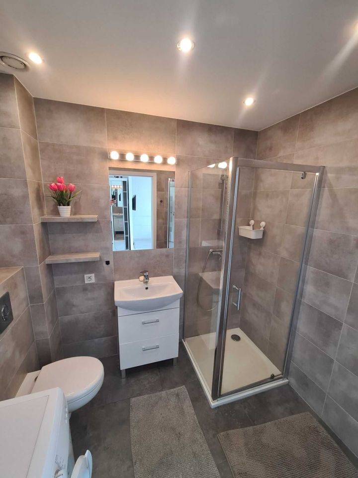 Mieszkanie 2-pokojowe Katowice os. Tysiąclecia. Zdjęcie 4