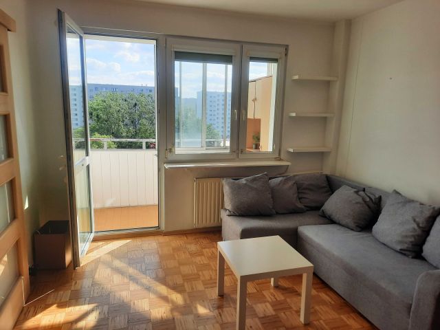 Mieszkanie 3-pokojowe Warszawa Ursynów, ul. Romualda Gutta. Zdjęcie 1