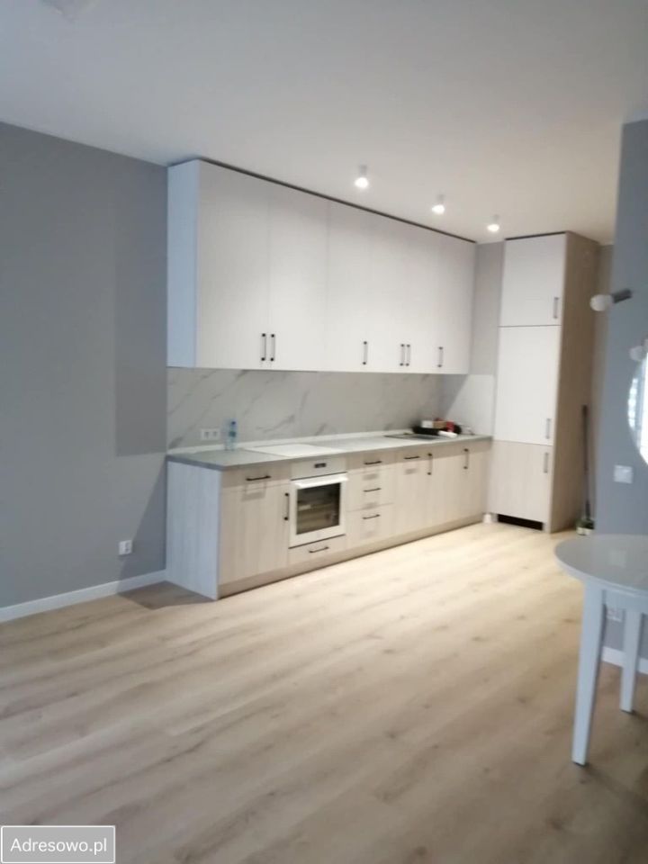 Mieszkanie 1-pokojowe Ząbki. Zdjęcie 3