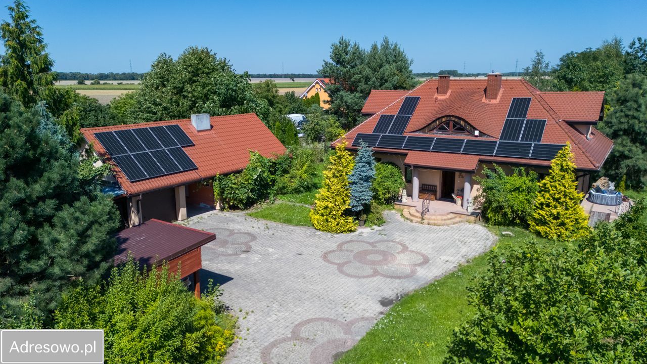 dom wolnostojący, 5 pokoi Stary Zamek, ul. Centralna