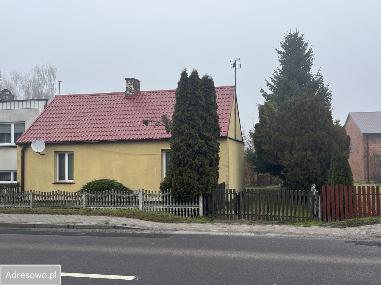 dom wolnostojący, 2 pokoje Stawiszyn, ul. Szosa Pleszewska. Zdjęcie 2