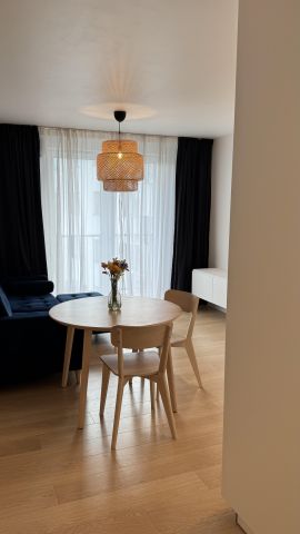 Mieszkanie 3-pokojowe Kraków Olsza, ul. Czerwonego Prądnika. Zdjęcie 1