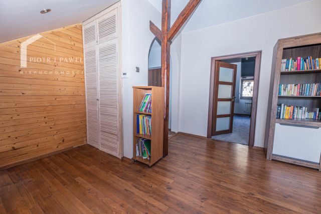 Mieszkanie 3-pokojowe Czechowice-Dziedzice, ul. ks. Jana Nepomucena Barabasza. Zdjęcie 9