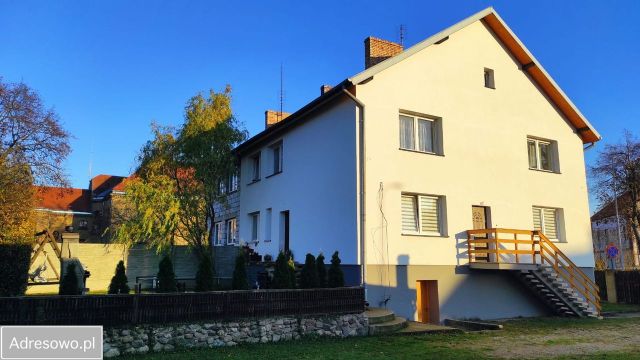 bliźniak, 7 pokoi Dobiegniew, ul. Obrońców Pokoju. Zdjęcie 1