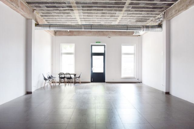 Lokal Łódź Polesie, al. Włókniarzy. Zdjęcie 1