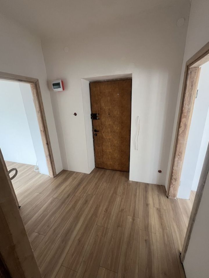 Mieszkanie 1-pokojowe Zegrze Południowe. Zdjęcie 4