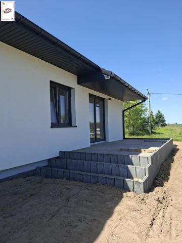 dom wolnostojący, 4 pokoje Kępa. Zdjęcie 14