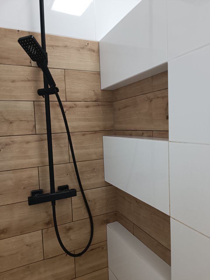 dom wolnostojący, 4 pokoje Pieńki. Zdjęcie 15