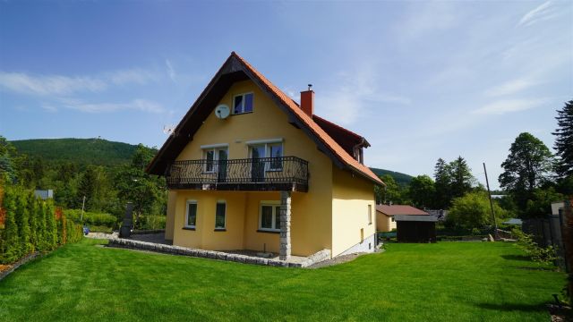 dom wolnostojący, 6 pokoi Szklarska Poręba Biała Dolina, ul. Zdrojowa. Zdjęcie 8