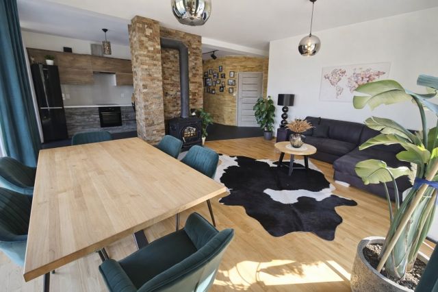 dom wolnostojący, 5 pokoi Dalny Las. Zdjęcie 3