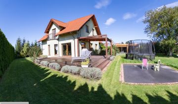 dom wolnostojący, 4 pokoje Ręków