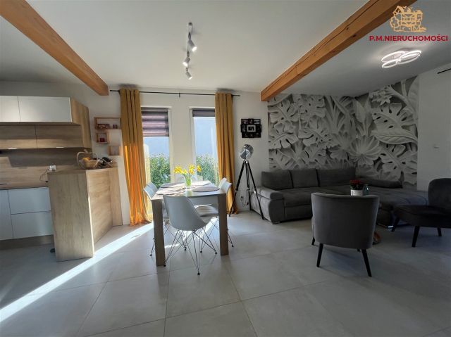 dom wolnostojący, 4 pokoje Rydułtowy. Zdjęcie 2