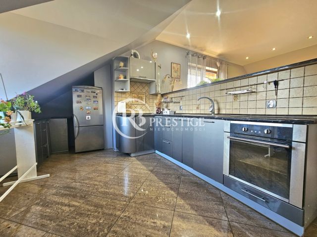 dom wolnostojący, 5 pokoi Lesięcin. Zdjęcie 7