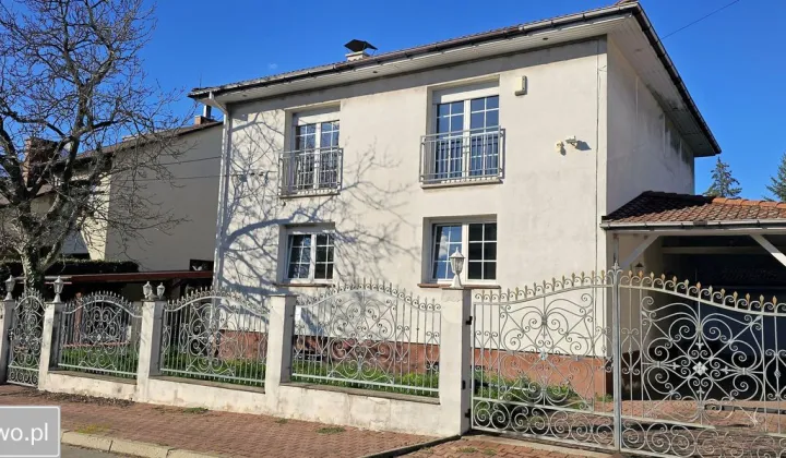 dom wolnostojący, 5 pokoi Mikołów Centrum, ul. Długa