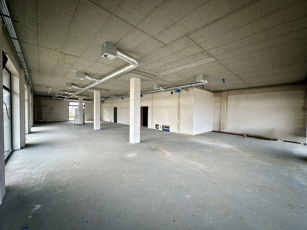 Lokal Rzeszów, ul. Karkonoska. Zdjęcie 11