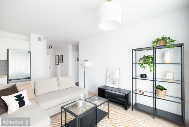 Mieszkanie 4-pokojowe Warszawa Włochy, ul. Łamana. Zdjęcie 1