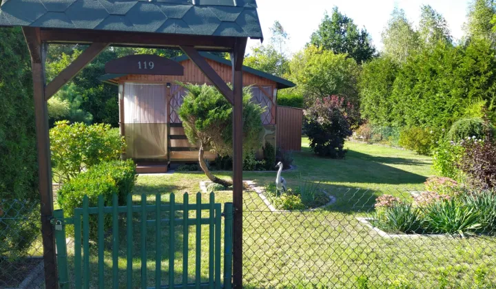 Działka rod Styrzyniec, Al. Krokusów