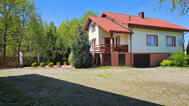 dom wolnostojący Gorzkowice, ul. Leonów. Zdjęcie 1