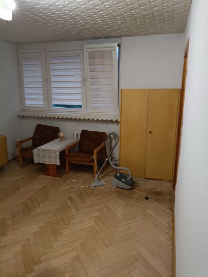 Mieszkanie 2-pokojowe Łódź Dąbrowa. Zdjęcie 2