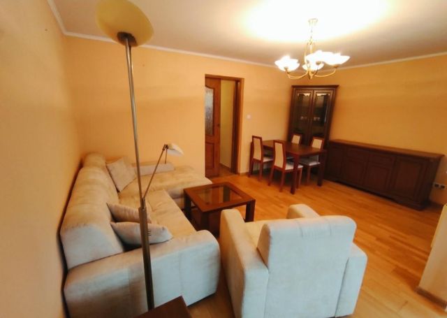 Mieszkanie 2-pokojowe Chorzów, ul. Rodziny Oswaldów. Zdjęcie 1