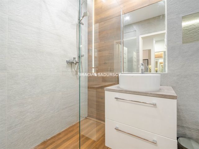 Mieszkanie 2-pokojowe Kraków Dębniki, ul. Czerwone Maki. Zdjęcie 13