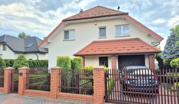 dom wolnostojący, 4 pokoje Ostrołęka Centrum, ul. Zuchów