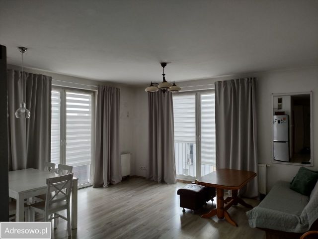 Mieszkanie 3-pokojowe Koszalin, ul. Feliksa Nowowiejskiego. Zdjęcie 1