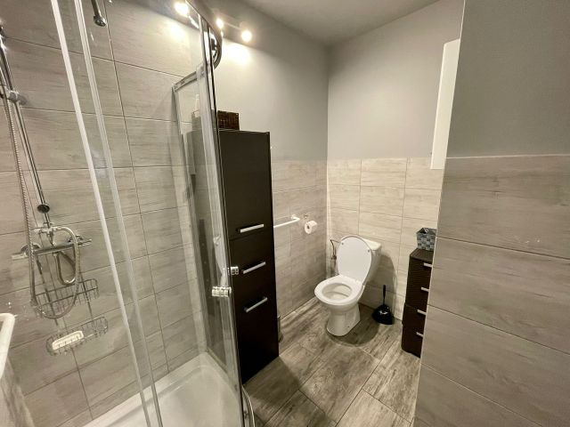 bliźniak, 5 pokoi Rakoniewice, os. Drzymały. Zdjęcie 4