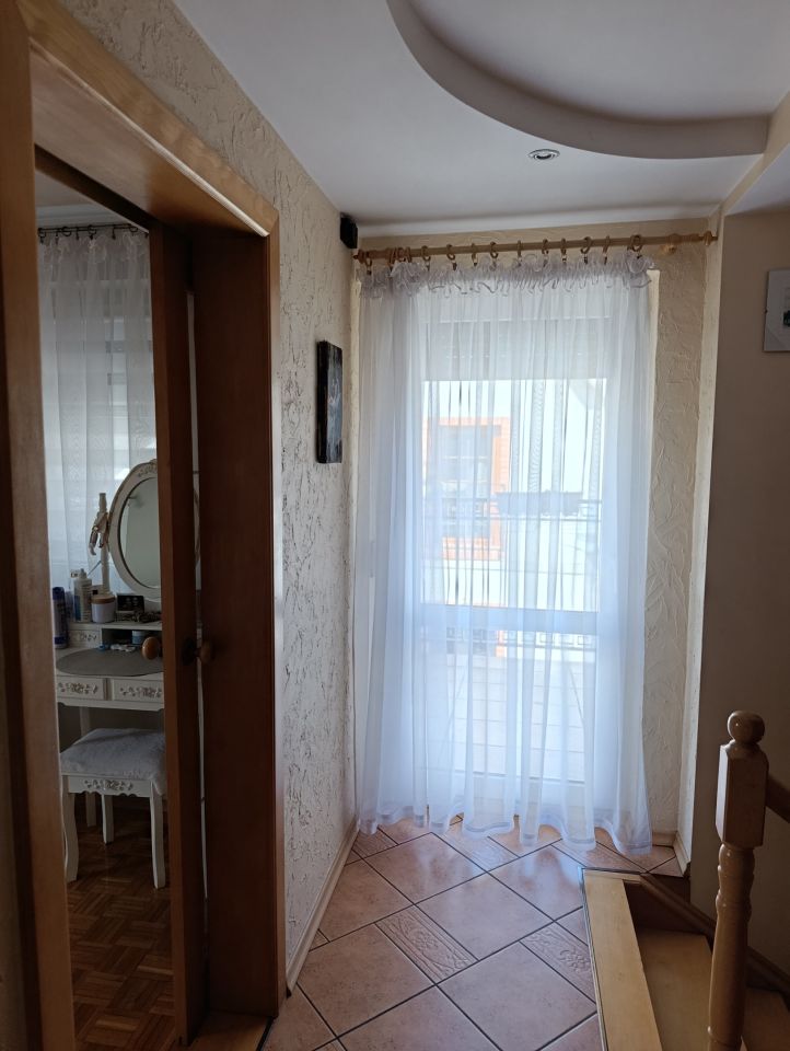 dom wolnostojący, 6 pokoi Jarocin Bogusław, ul. Maratońska. Zdjęcie 15