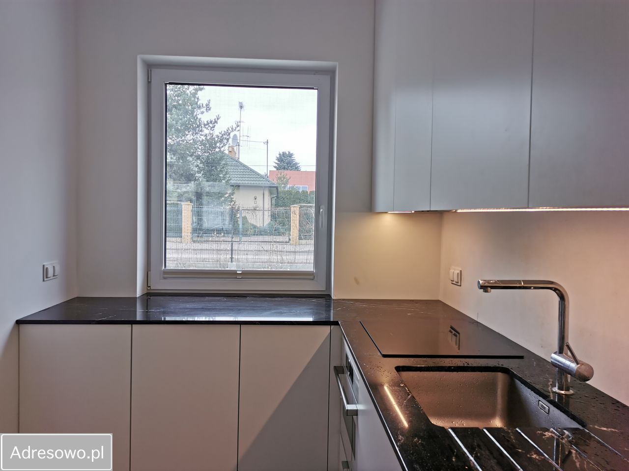 dom szeregowy, 5 pokoi Brwinów, ul. Żwirowa. Zdjęcie 10