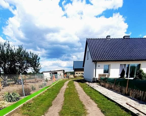 dom wolnostojący, 3 pokoje Radzanek