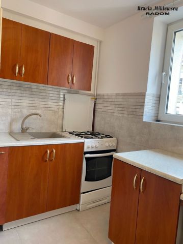 Mieszkanie 3-pokojowe Radom Śródmieście, ul. Juliusza Słowackiego. Zdjęcie 2