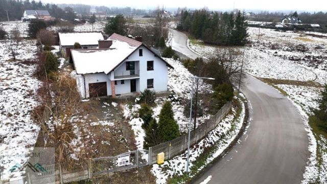 dom wolnostojący, 5 pokoi Bolesław. Zdjęcie 1