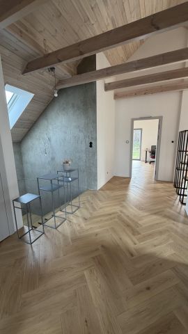 dom wolnostojący, 5 pokoi Świniotop, ul. Wesoła. Zdjęcie 8