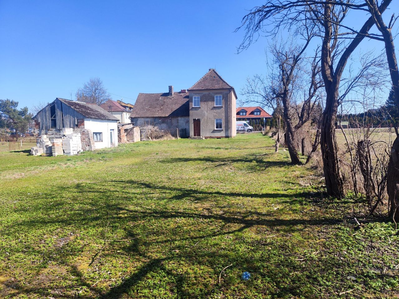 dom wolnostojący, 4 pokoje Siemianice, ul. Słupska. Zdjęcie 1