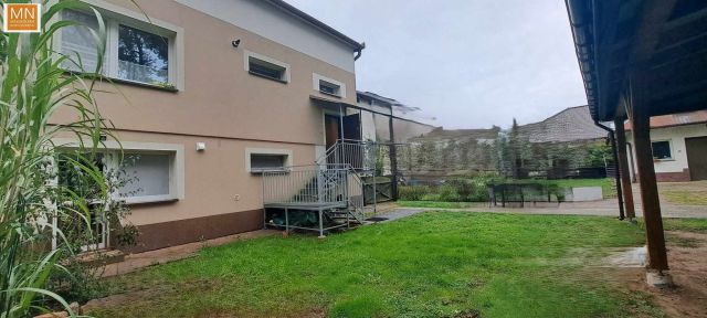 bliźniak, 8 pokoi Niepołomice, ul. Świerkowa. Zdjęcie 1